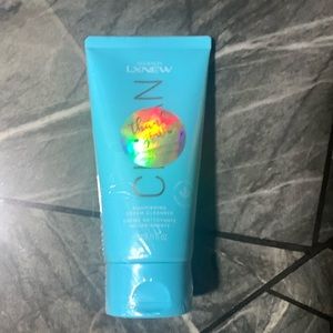 Isa Knox LXNEW Clean Nourishing Cream Cleanser
